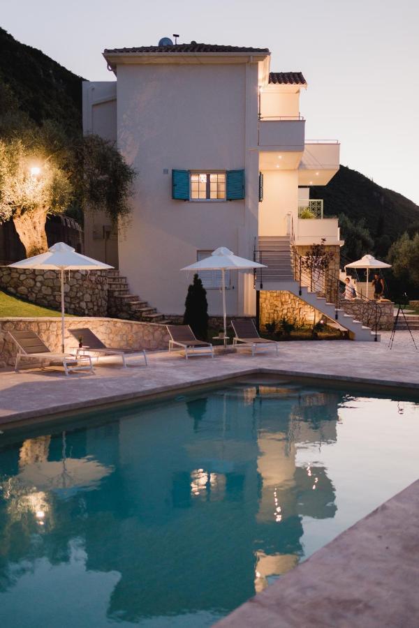 Locanda Villas Frinion Exterior photo